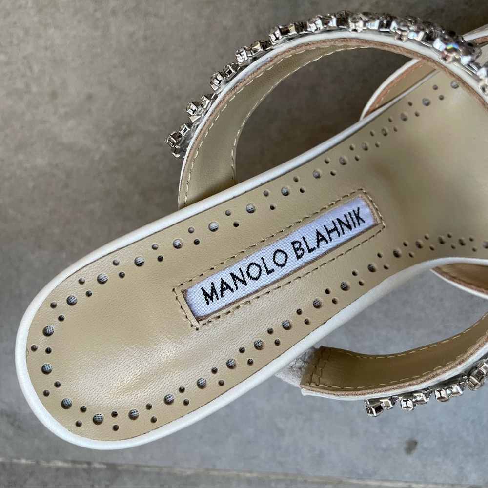 Manolo Blahnik Ivory Pointed Satin Mules with Crystal-Embellished Strap - Picture 3 of 10